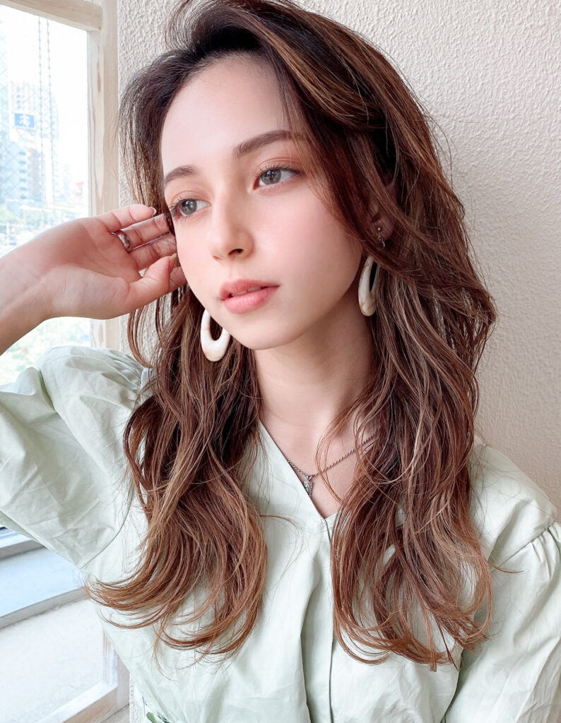 耳かけ美人ロングレイヤー